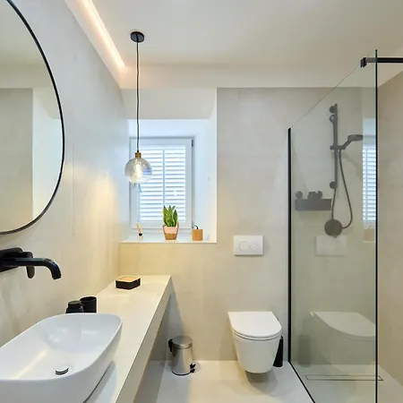 Iza Grada 杜布罗夫尼克