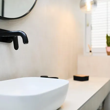 Apartment Iza Grada *