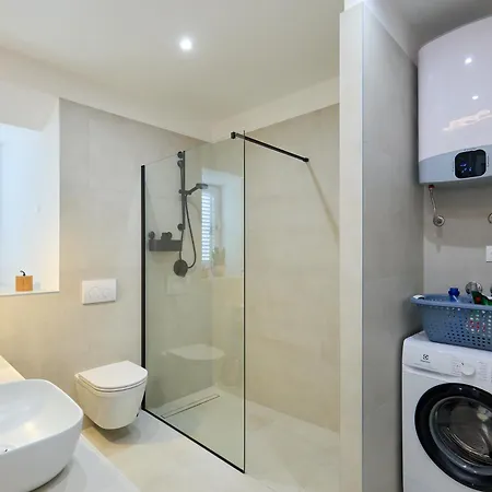 Iza Grada Apartment