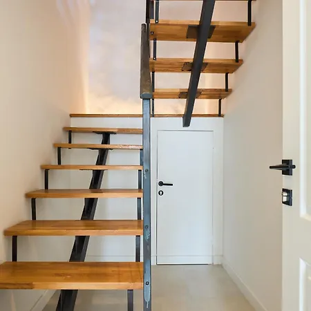 Iza Grada Apartman *