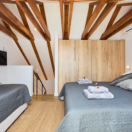 Apartamento Iza Grada